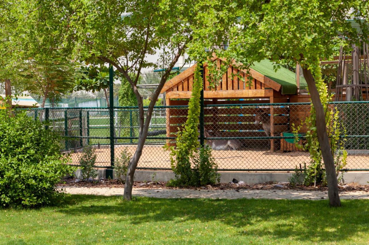 The Sustainable Homes Operated By Fam Living Dubai Bagian luar foto
