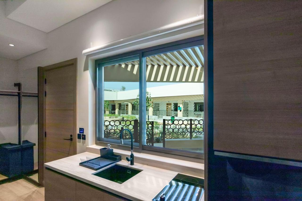 The Sustainable Homes Operated By Fam Living Dubai Bagian luar foto
