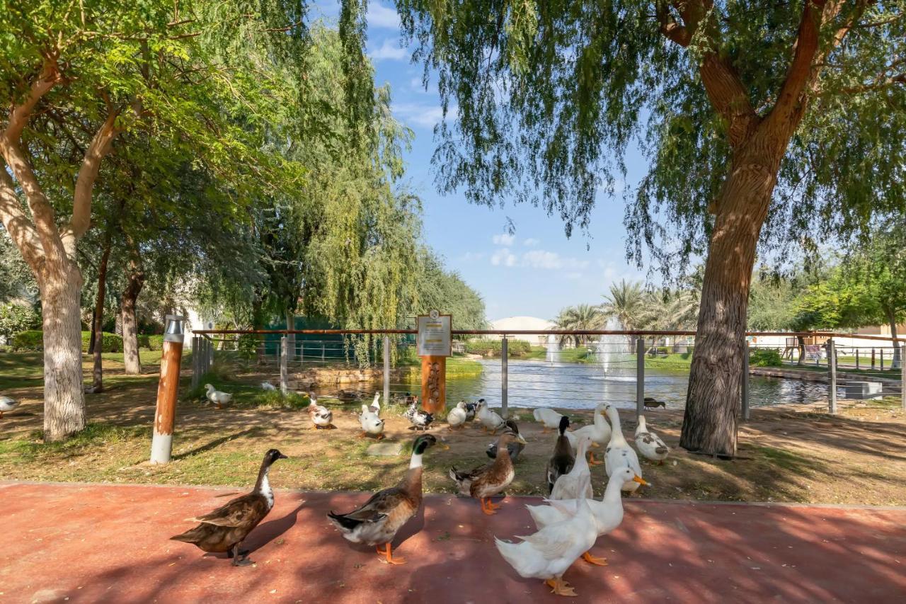 The Sustainable Homes Operated By Fam Living Dubai Bagian luar foto