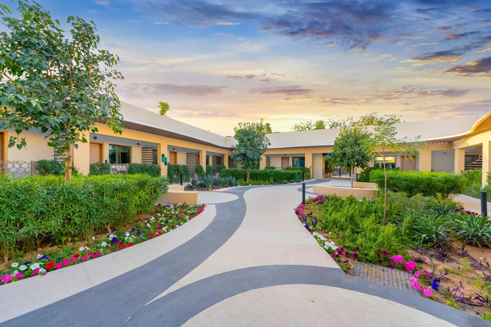 The Sustainable Homes Operated By Fam Living Dubai Bagian luar foto