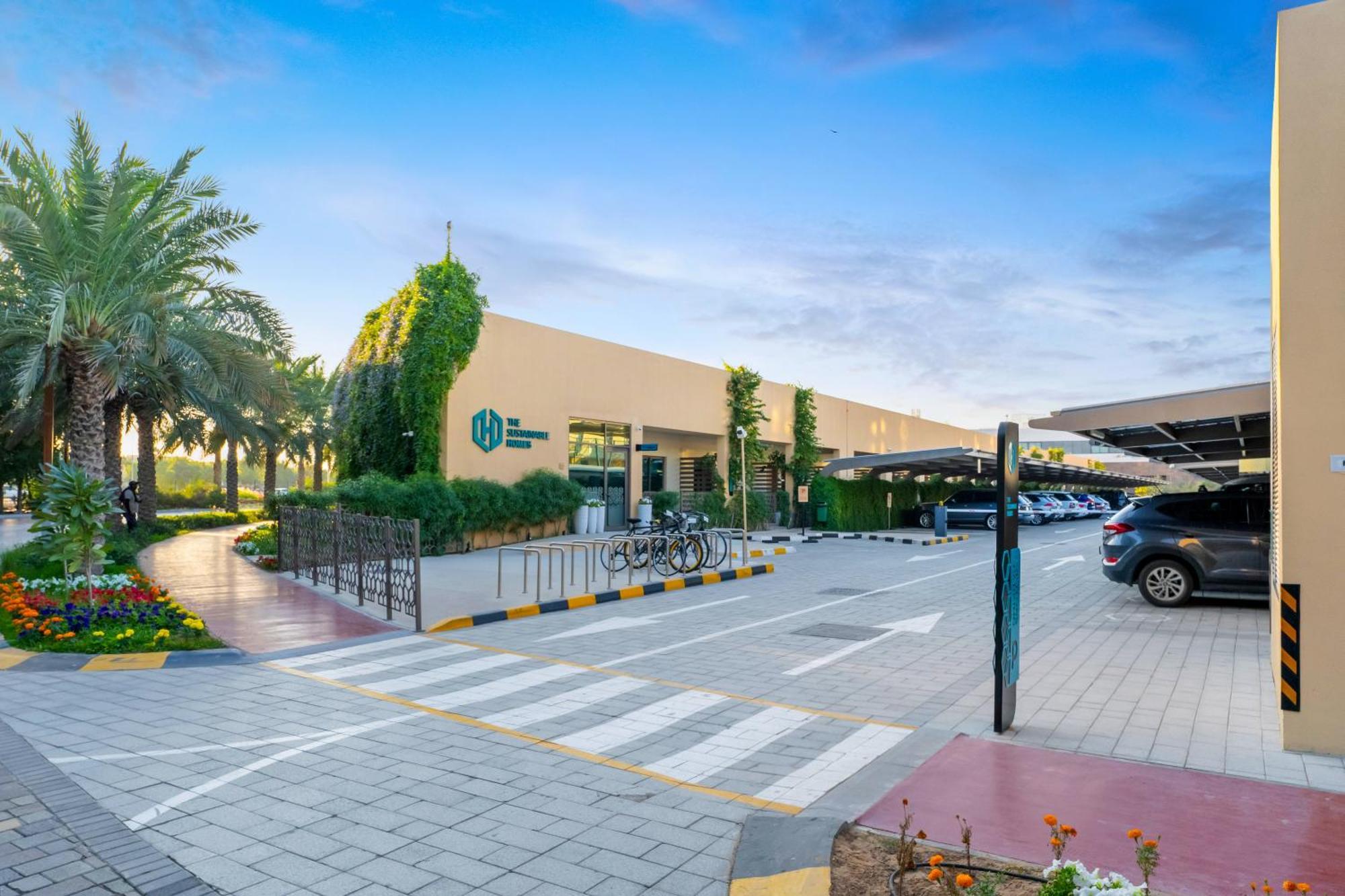 The Sustainable Homes Operated By Fam Living Dubai Bagian luar foto